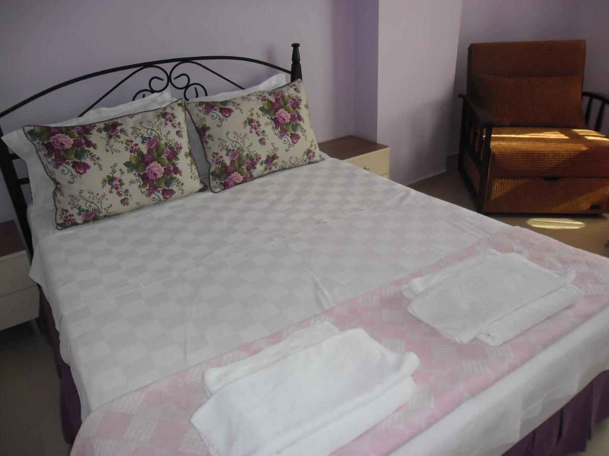 Maviev Otel Çeşme Δωμάτιο φωτογραφία