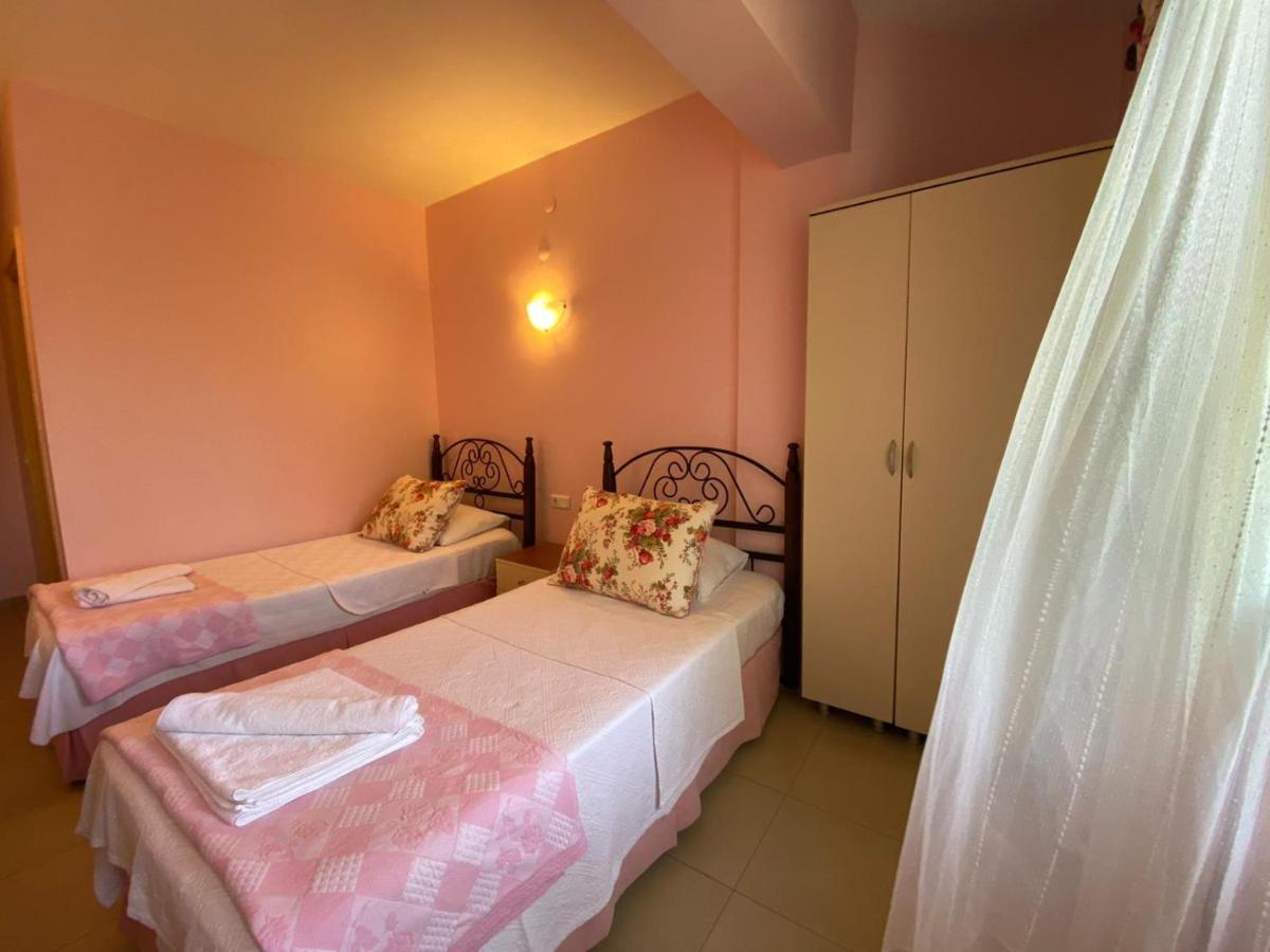 Maviev Otel Çeşme Εξωτερικό φωτογραφία